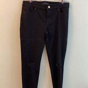 WHBM black The Skinny Ankle jeans